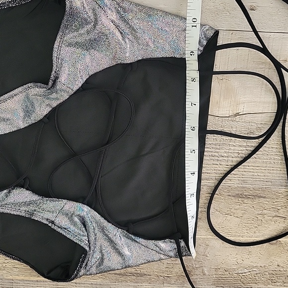 Women's Mini Metallic Hologram Two Piece Party Clubwear Beach Wear - Picture 7 of 16